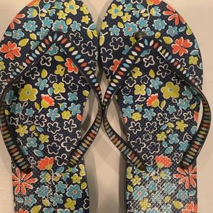 Vera Bradley flip flops